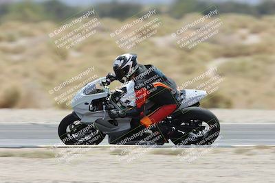 media/May-05-2025-Moto Forza (Mon) [[3c1838c5e5]]/2-B Group/Session 3 (Panning Test Turn 14 Inside)/